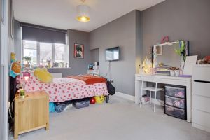 Bedroom - click for photo gallery